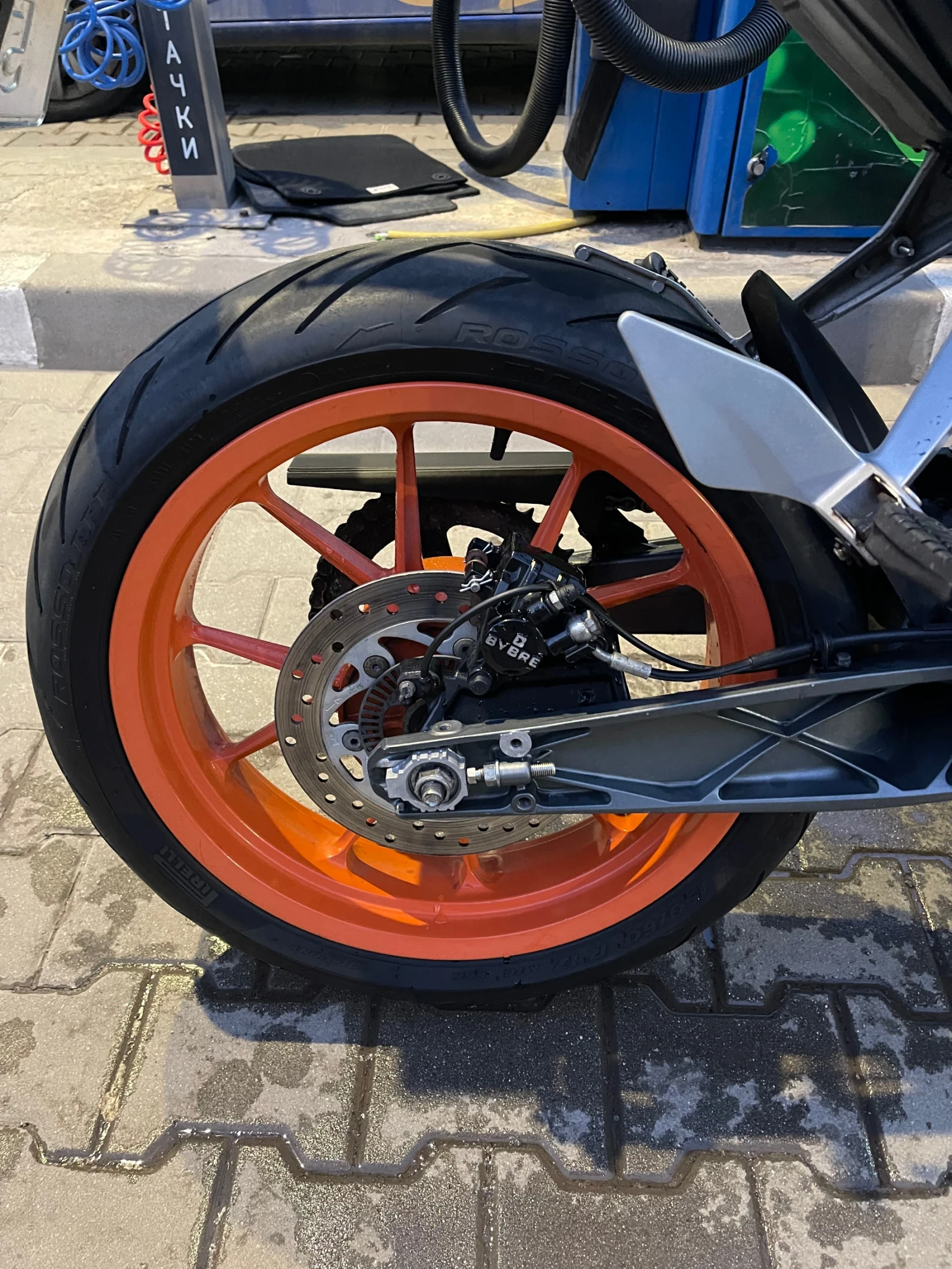 Ktm Duke 390i ABS, снимка 11 - Мотоциклети и мототехника - 54220015