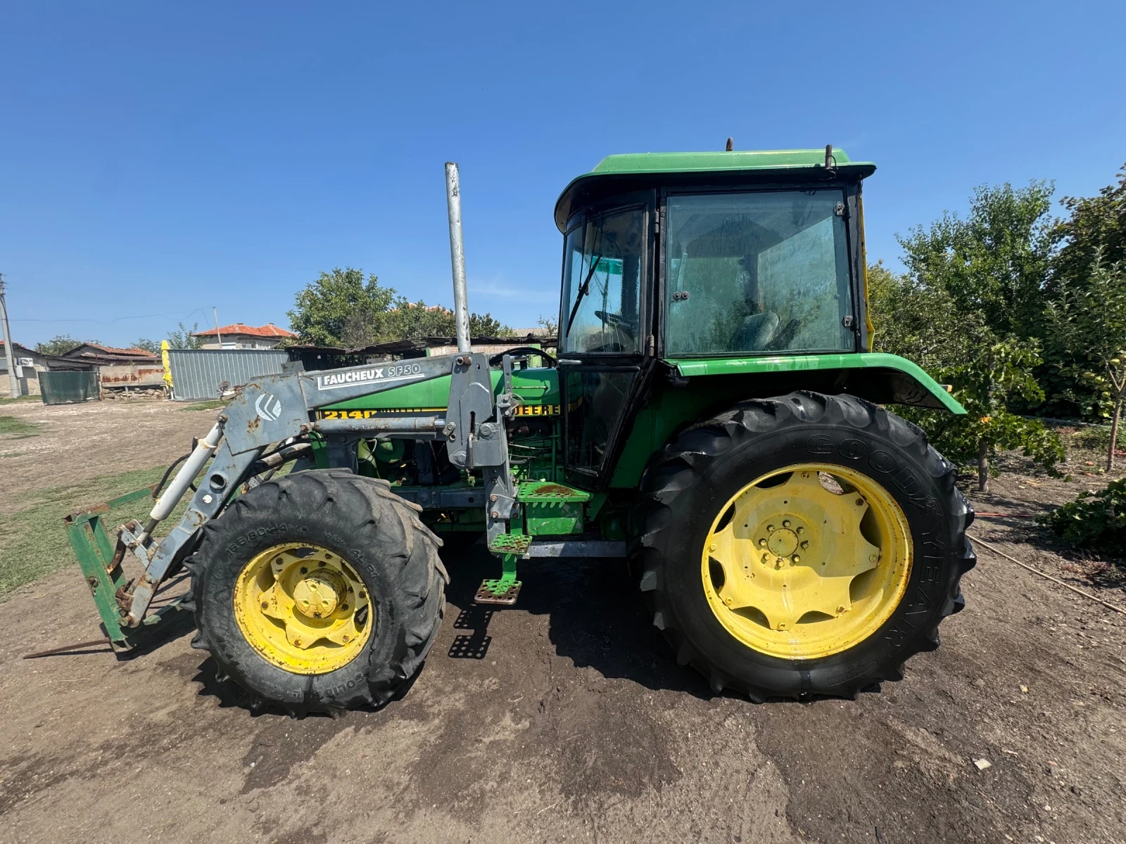 Трактор John Deere 2140 - изображение 5