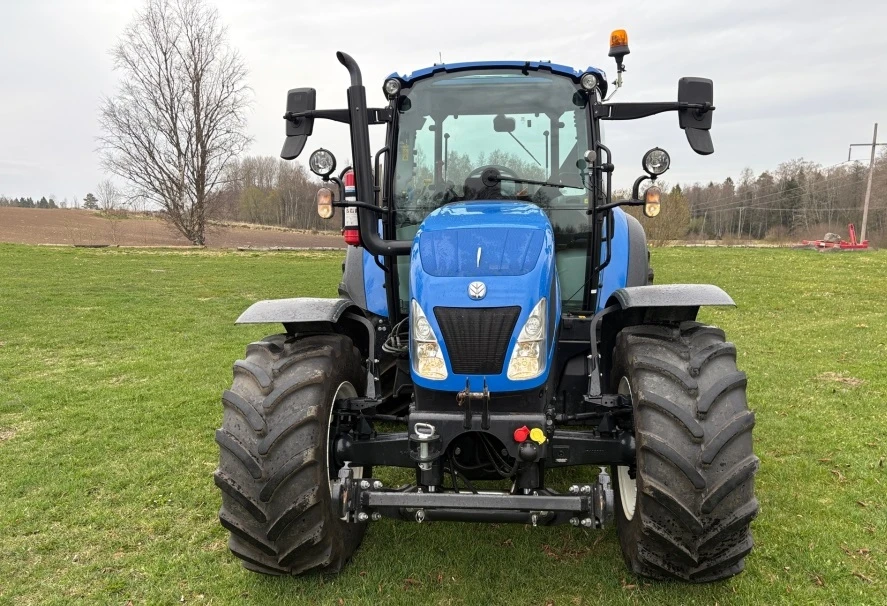 Трактор New Holland T5.115, снимка 7 - Селскостопанска техника - 54914350