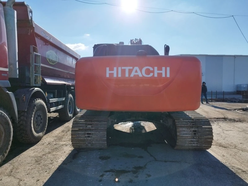 Багер Hitachi ZX210LCH, снимка 4 - Индустриална техника - 47772586