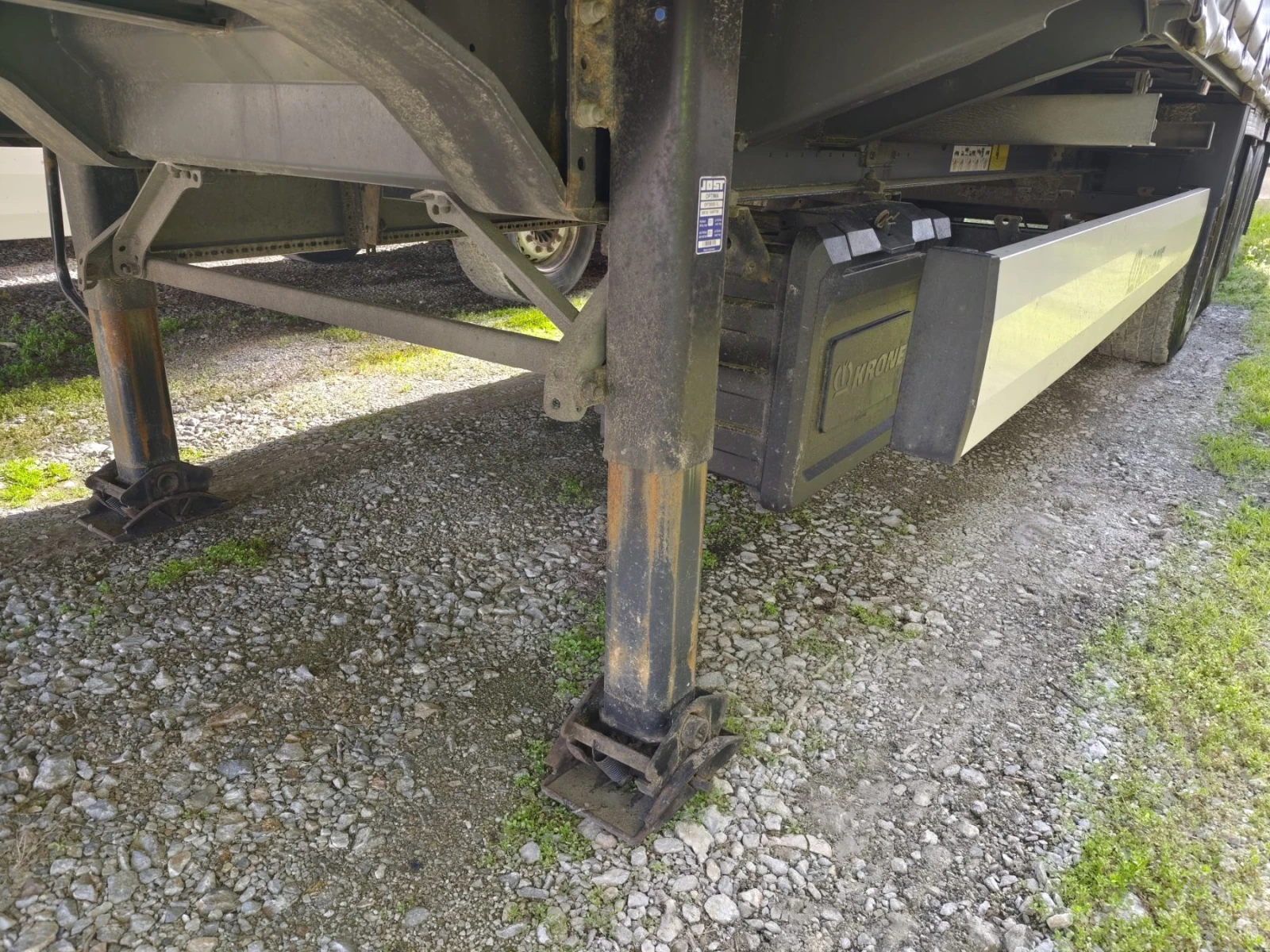 Полуремарке Krone Profi Liner SD, снимка 5 - Ремаркета - 54038610