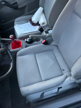 VW Golf 1.9 TDI панорама/подгрев, снимка 9