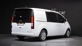 Hyundai Staria Modern* BLIND SPOT* ПОДГРЕВ ВОЛАН* КРАЙНА ЦЕНА, снимка 2