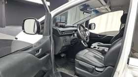 Hyundai Staria Modern* BLIND SPOT* ПОДГРЕВ ВОЛАН* КРАЙНА ЦЕНА, снимка 10