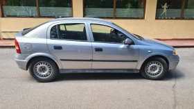 Opel Astra, снимка 2