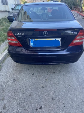 Mercedes-Benz C 220, снимка 2