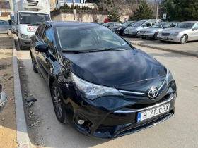 Toyota Avensis 1.6D Executive, снимка 1