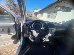 Daihatsu Sirion 1000 кубика 75 к.с климатик, снимка 7