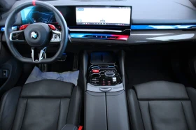 BMW M5 4.4 V8/PLUG-IN/NEW MODEL/CARBON/B&W/ICONIC GLOW/, снимка 14