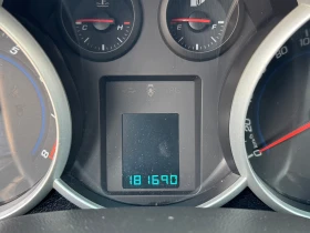 Chevrolet Cruze 1.6i-КАТО НОВ - 3350 € / 6552.03 лв. - 49753974 9