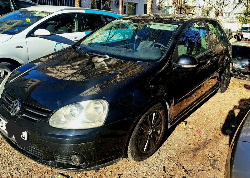 VW Golf, снимка 3 - Автомобили и джипове - 48084656