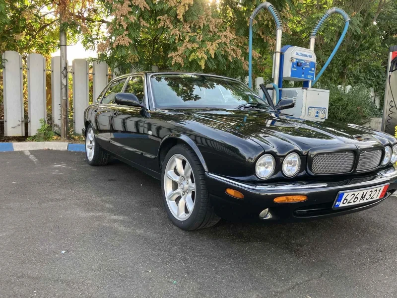 Jaguar Xjr 4.0 V8, снимка 1 - Автомобили и джипове - 48424246