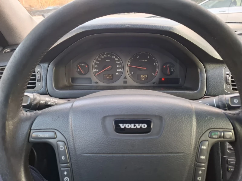 Volvo S80 2.5 tdi, снимка 3 - Автомобили и джипове - 48499587