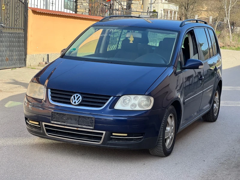 VW Touran, снимка 2 - Автомобили и джипове - 49581595