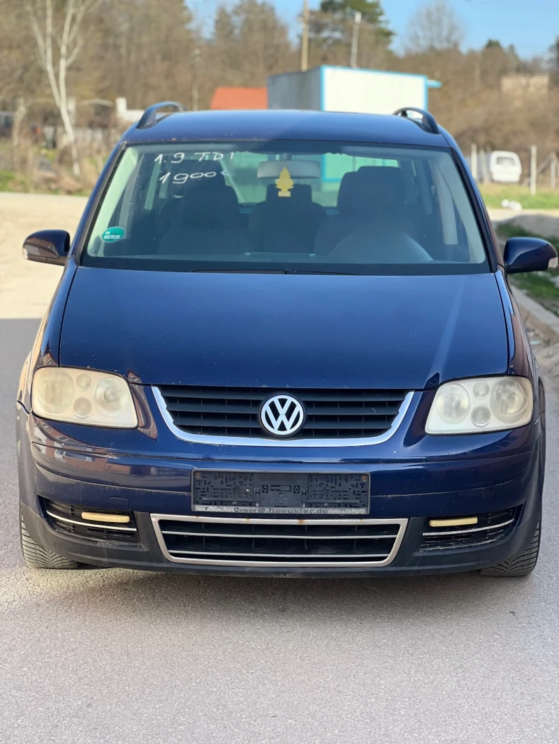 VW Touran, снимка 3 - Автомобили и джипове - 49581595