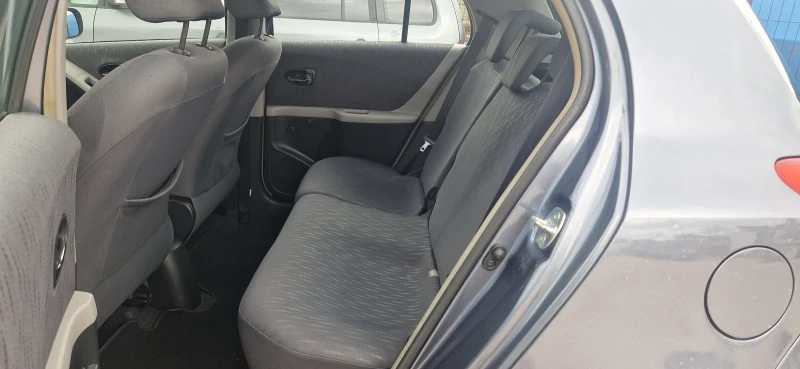 Toyota Yaris 1.3i-Gaz.Inj.-FACELIFT-ИТАЛИЯ, снимка 14 - Автомобили и джипове - 52747516