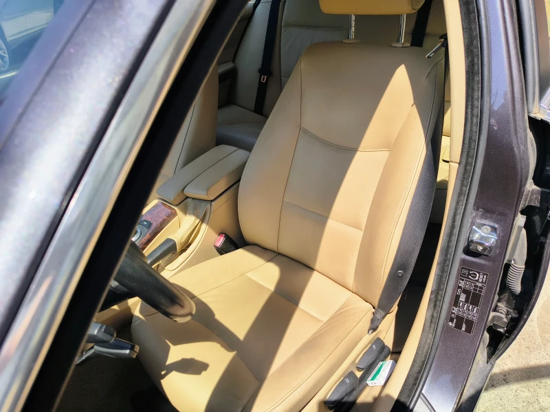 BMW 330 330 ix, снимка 4 - Автомобили и джипове - 52745692