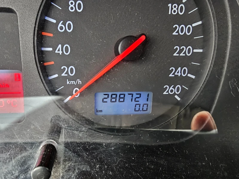 VW Golf 1.9 TDI 101kc ПРОБЛЕМ ТУРБО., снимка 16 - Автомобили и джипове - 52910386