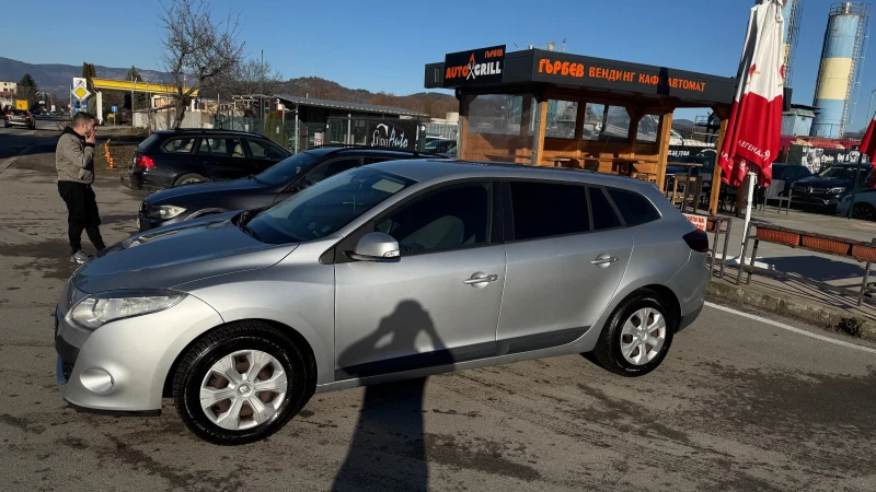 Renault Megane 1.5dci, снимка 2 - Автомобили и джипове - 52913072