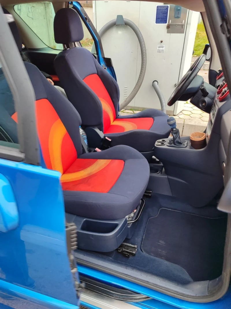 Peugeot 1007, снимка 6 - Автомобили и джипове - 53140598