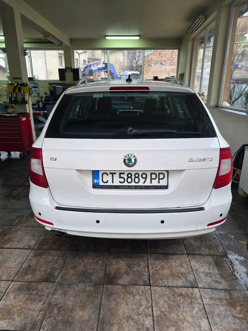 Skoda Superb, снимка 3 - Автомобили и джипове - 53371673