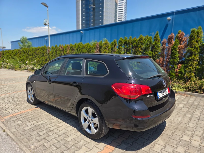 Opel Astra 1.7CDTi 110к.с. 6 ск. - 5900 лв. - 55790485 1