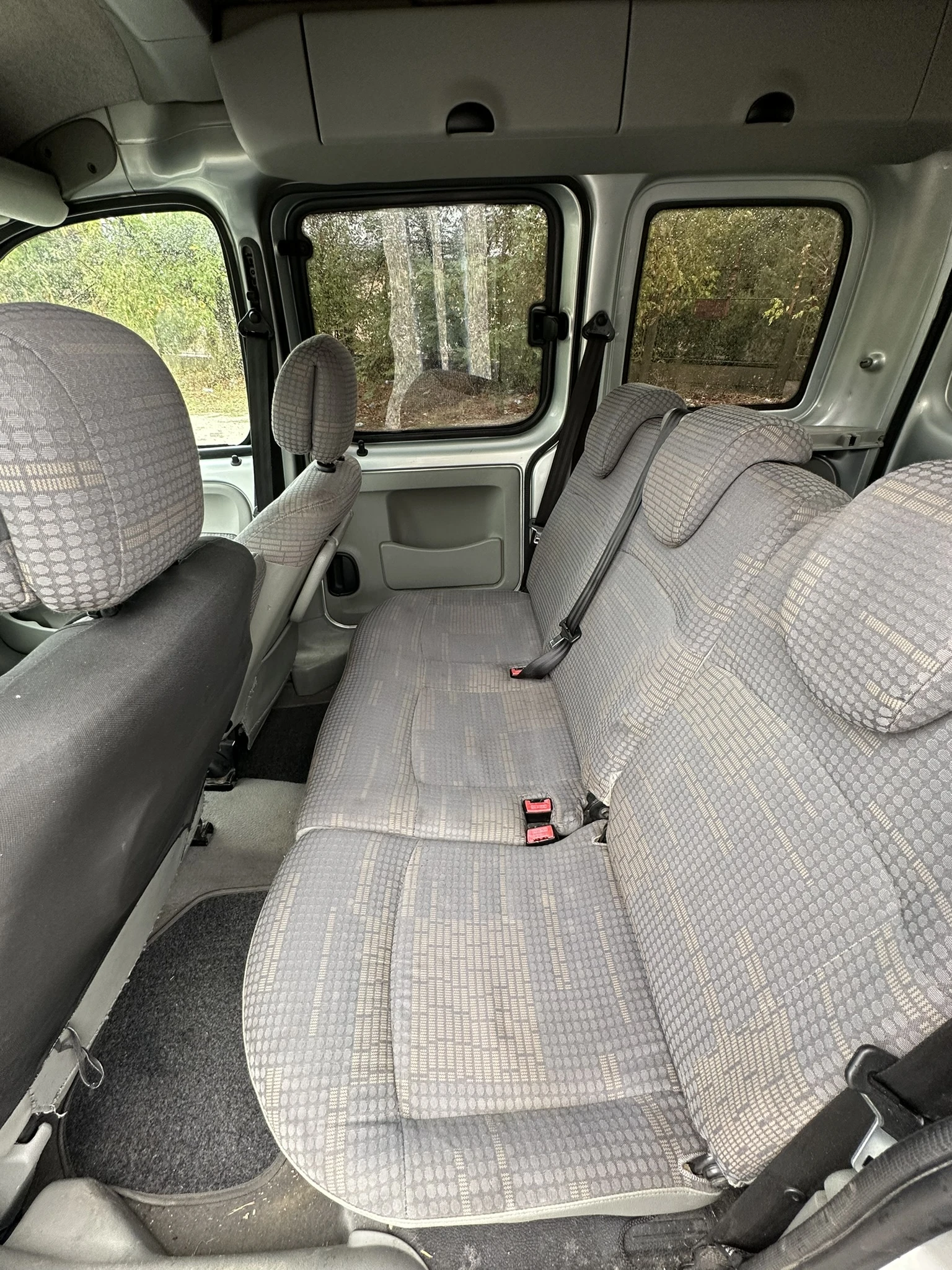 Renault Kangoo 1.6 Газ/Бензин - изображение 9