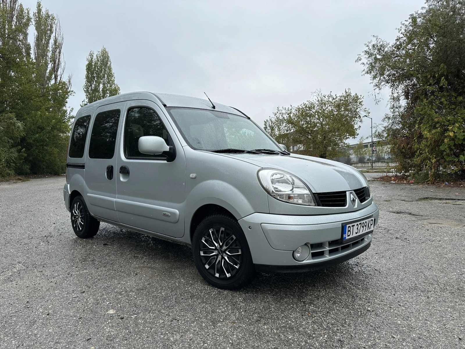 Renault Kangoo 1.6 Газ/Бензин - изображение 2