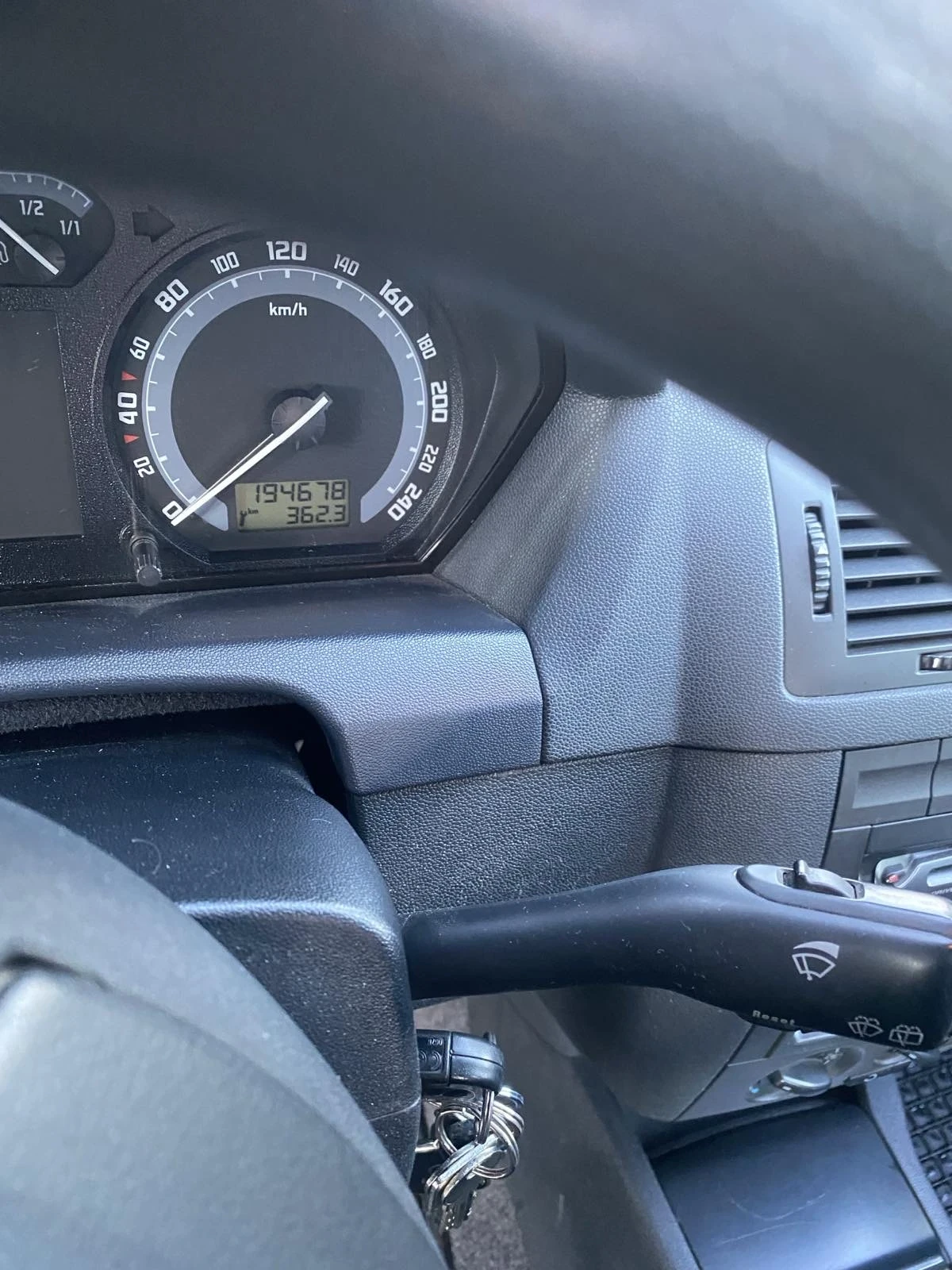 Skoda Fabia | Mobile.bg   11