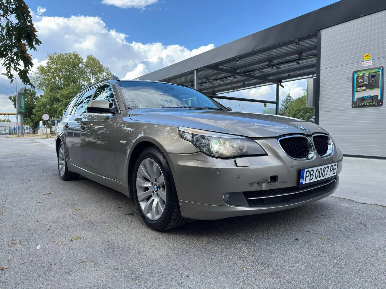 BMW 520  - изображение 7