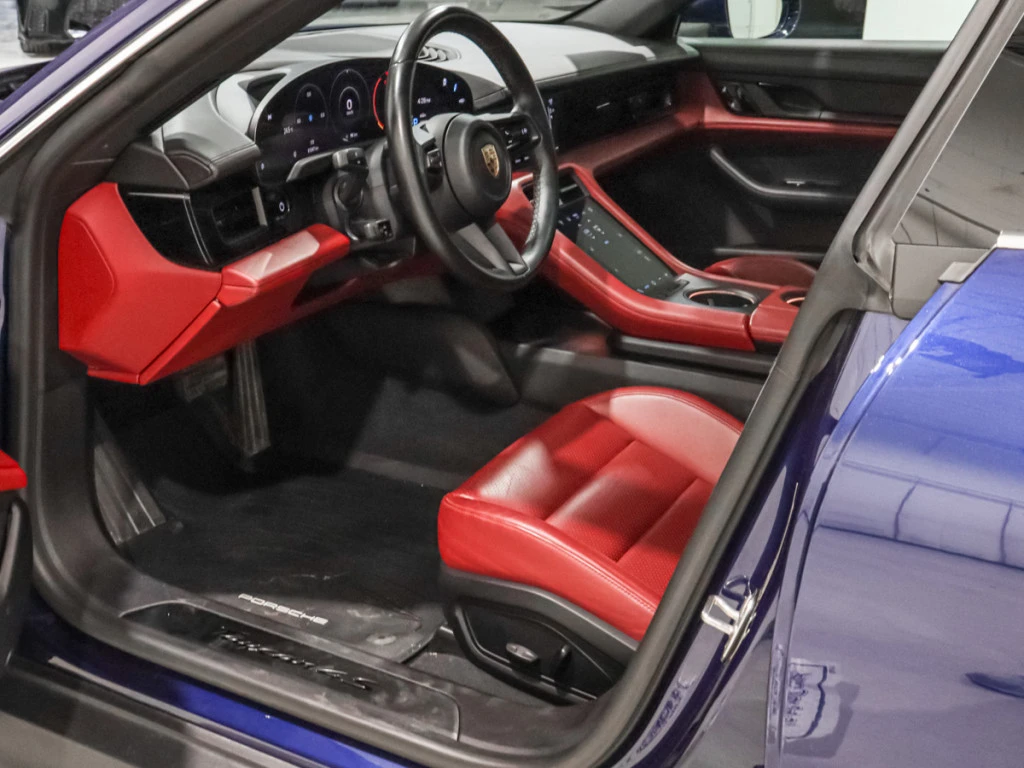 Porsche Taycan 4S AWD / Premium PKG / PANO / BOSE | Mobile.bg   11