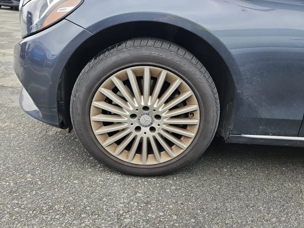 Mercedes-Benz C 300 * CARFAX *    | Mobile.bg   6