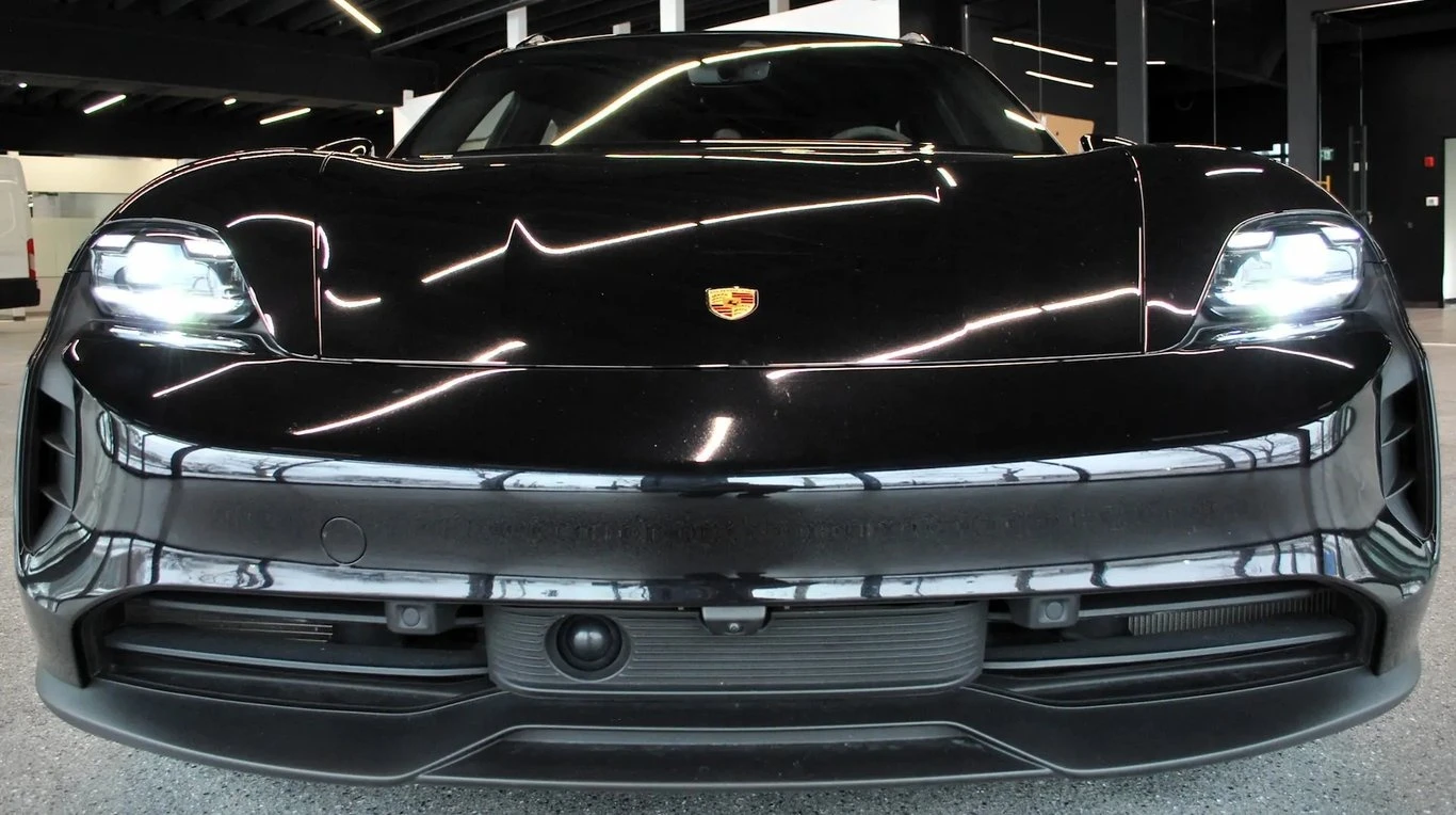 Porsche Taycan * GTS * CARFAX * БЕЗ ПЪРВОНАЧАЛНА ВНОСКА - изображение 6