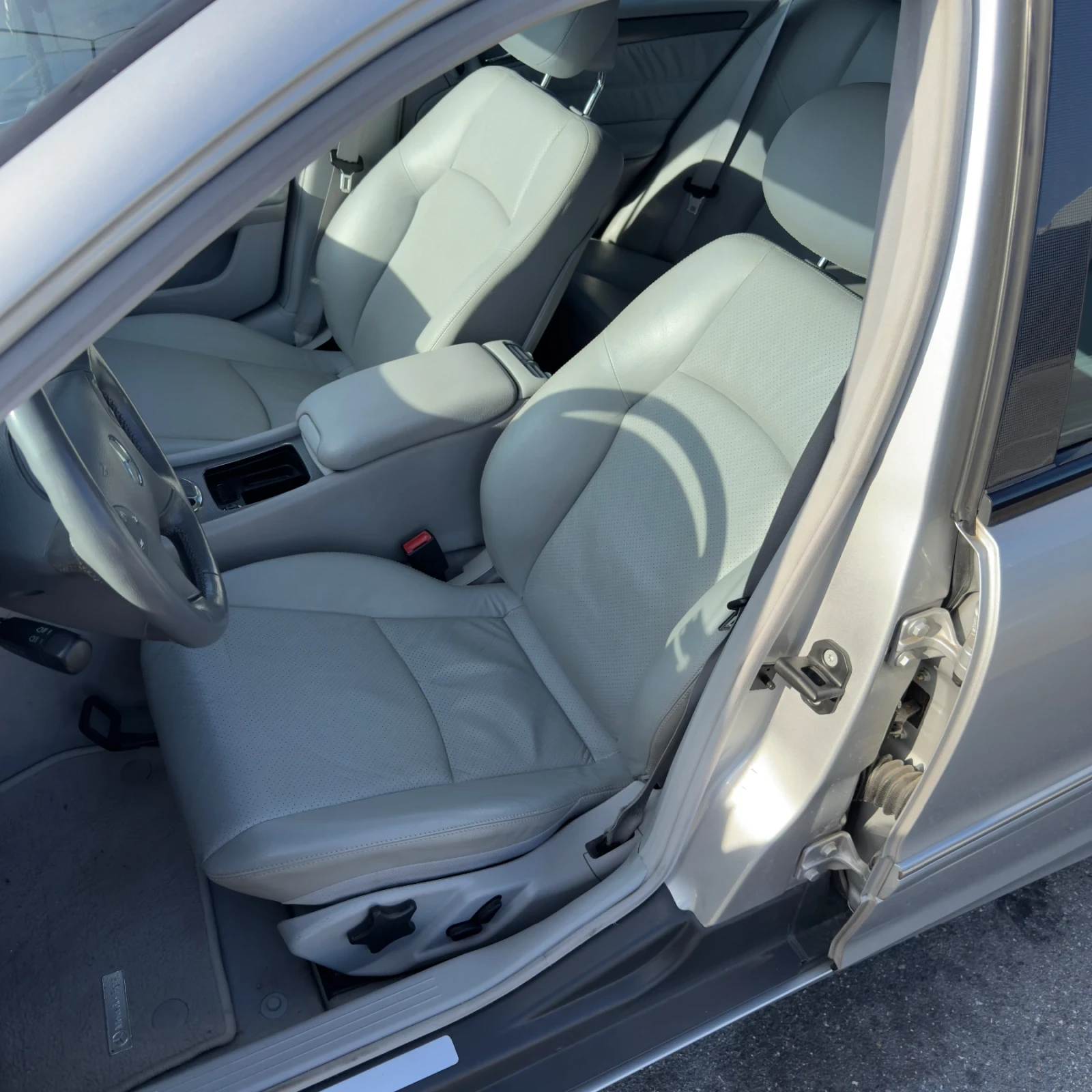 Mercedes-Benz C 200 Kompessor 163k.c. - изображение 9