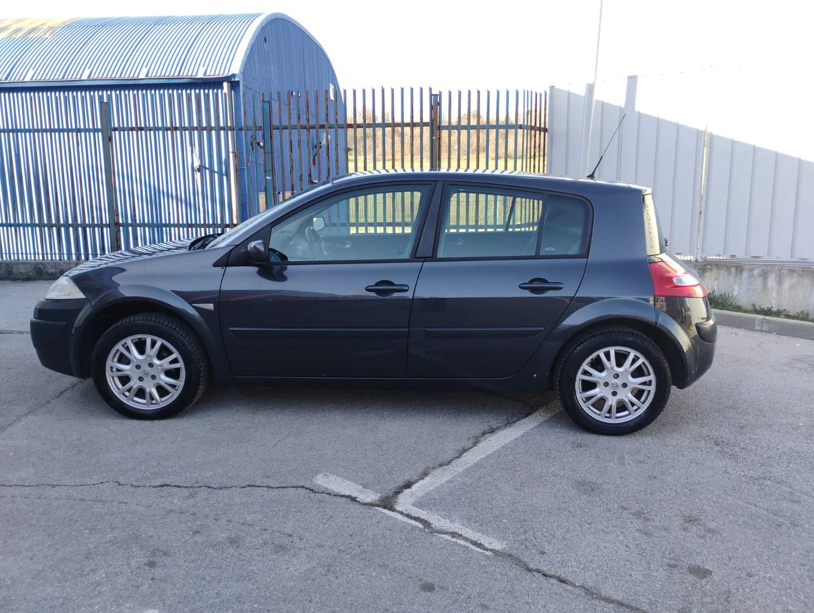 Renault Megane, снимка 2 - Автомобили и джипове - 53828949