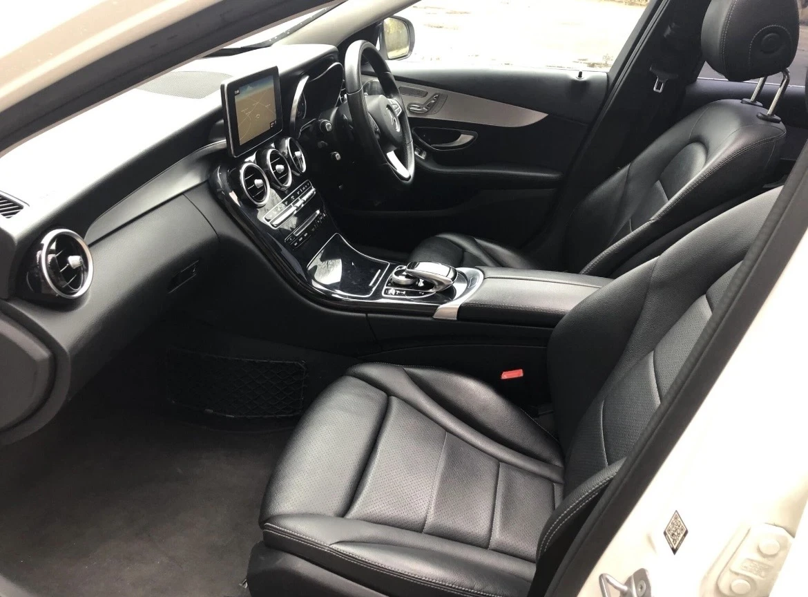 Mercedes-Benz C 350 Mercedes-Benz C350e 6.4kWh Sport Premium Plus, снимка 4 - Автомобили и джипове - 54000002