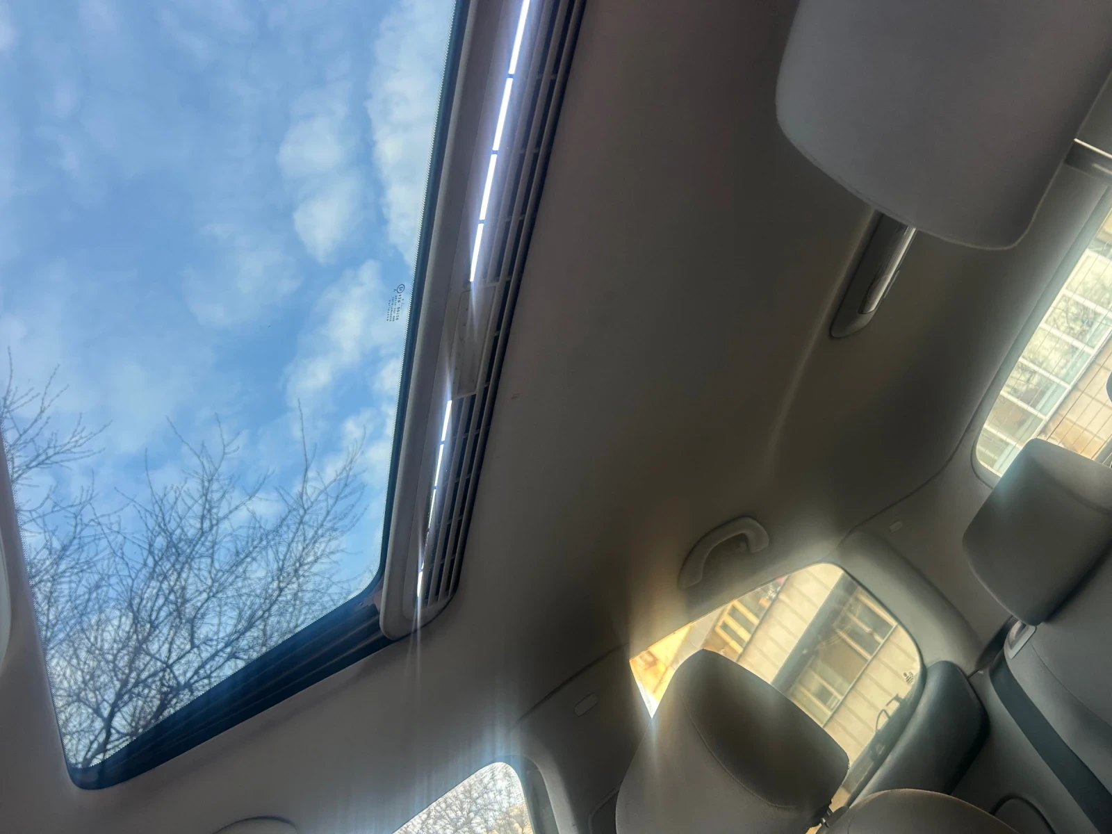 VW Golf 1.9 TDI панорама/подгрев, снимка 7 - Автомобили и джипове - 54008832