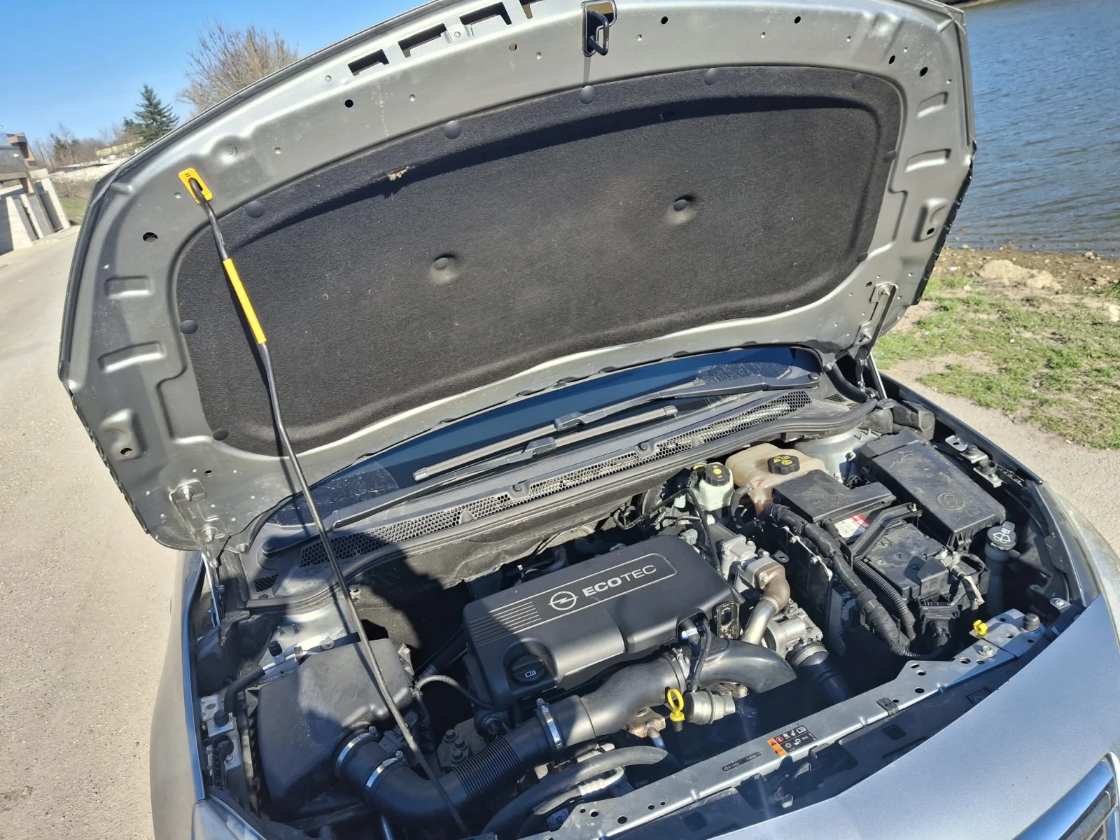 Opel Astra, снимка 2 - Автомобили и джипове - 54015035