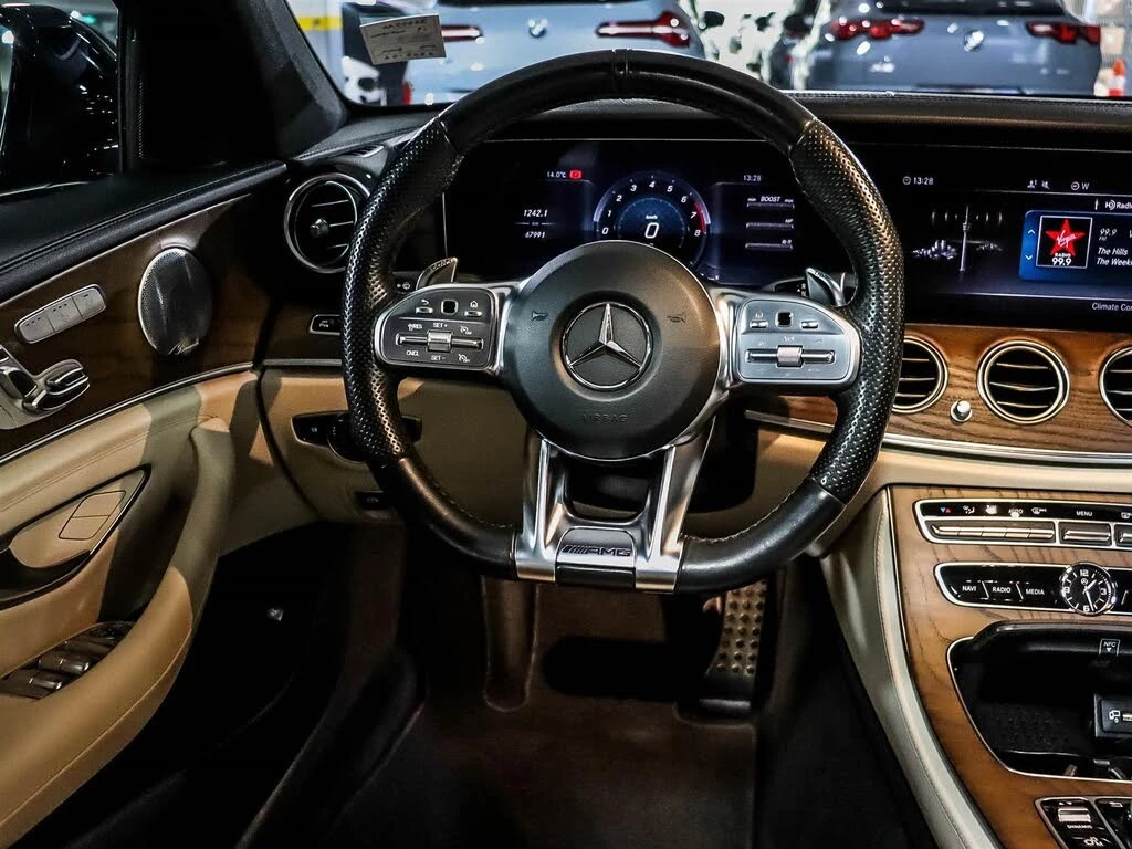 Mercedes-Benz CLA * AMG Line * HeadUp * * AвтоКредит* (ЦЕНА ДО БГ), снимка 10 - Автомобили и джипове - 54069308