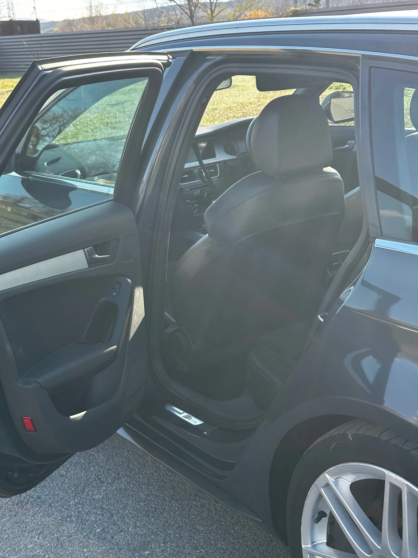 Audi A4 2.0 TDI S-Line, снимка 9 - Автомобили и джипове - 54147139