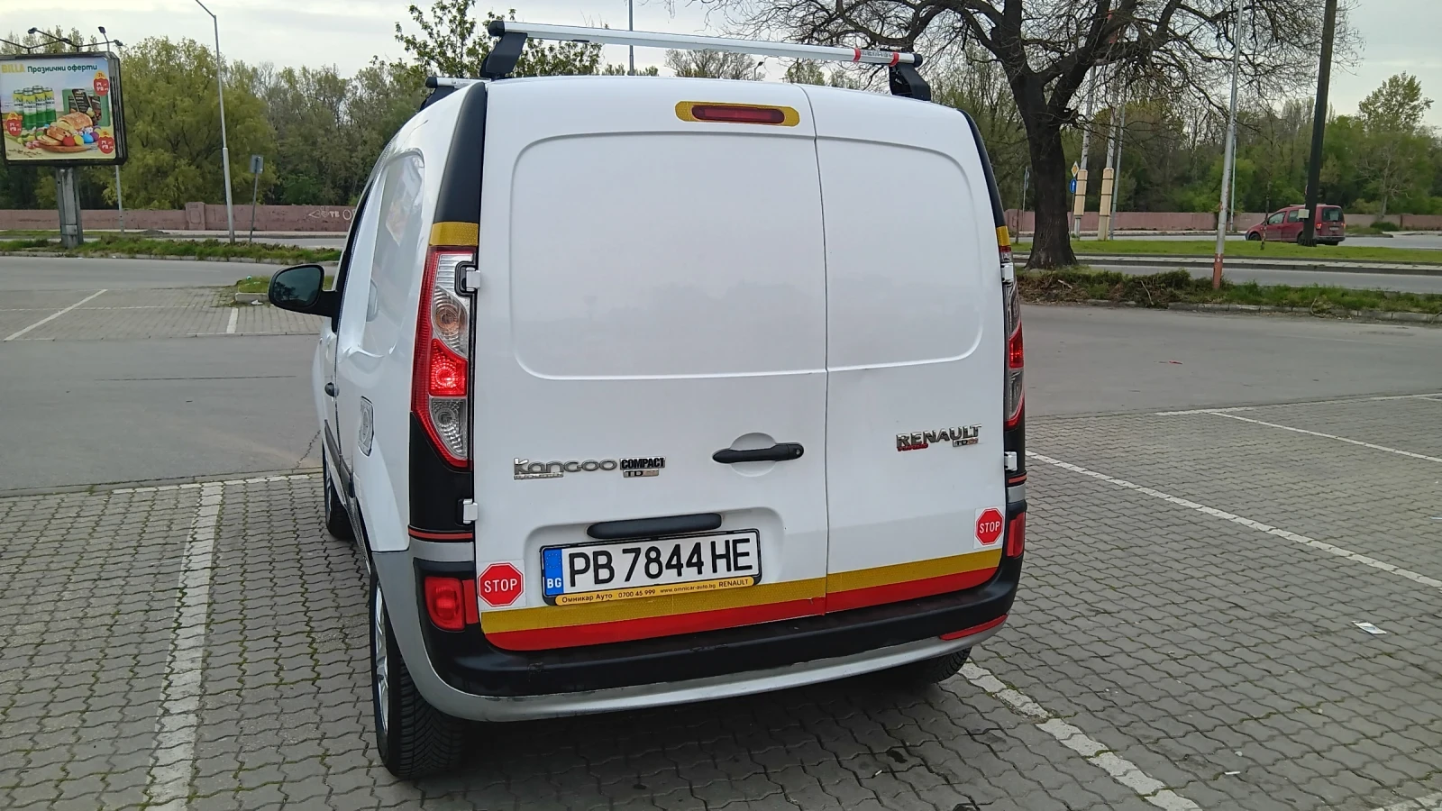 Renault Kangoo 1.5dCi, снимка 3 - Автомобили и джипове - 54206972