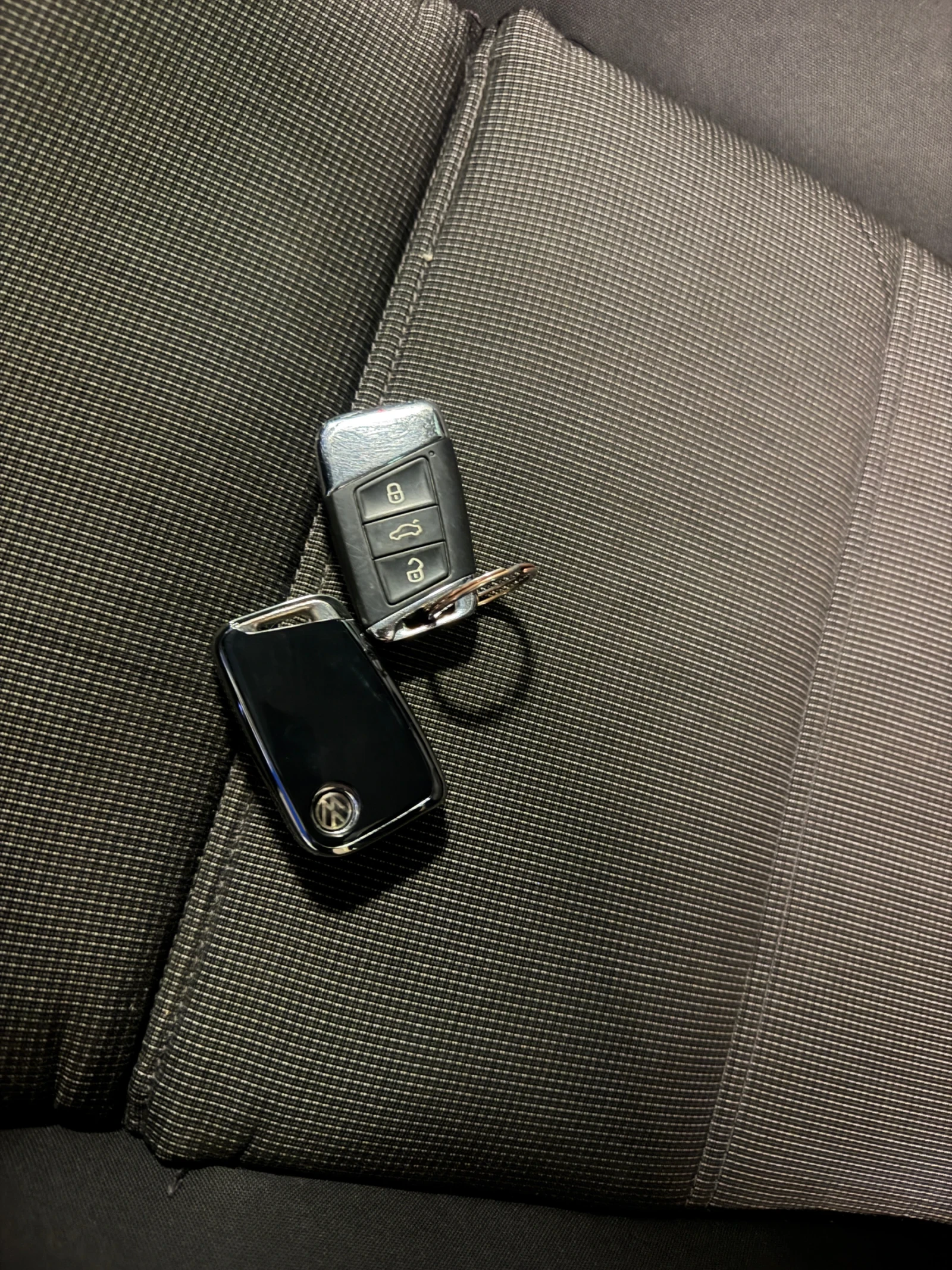 VW Passat 2.0TDI 190кс., снимка 17 - Автомобили и джипове - 54297884