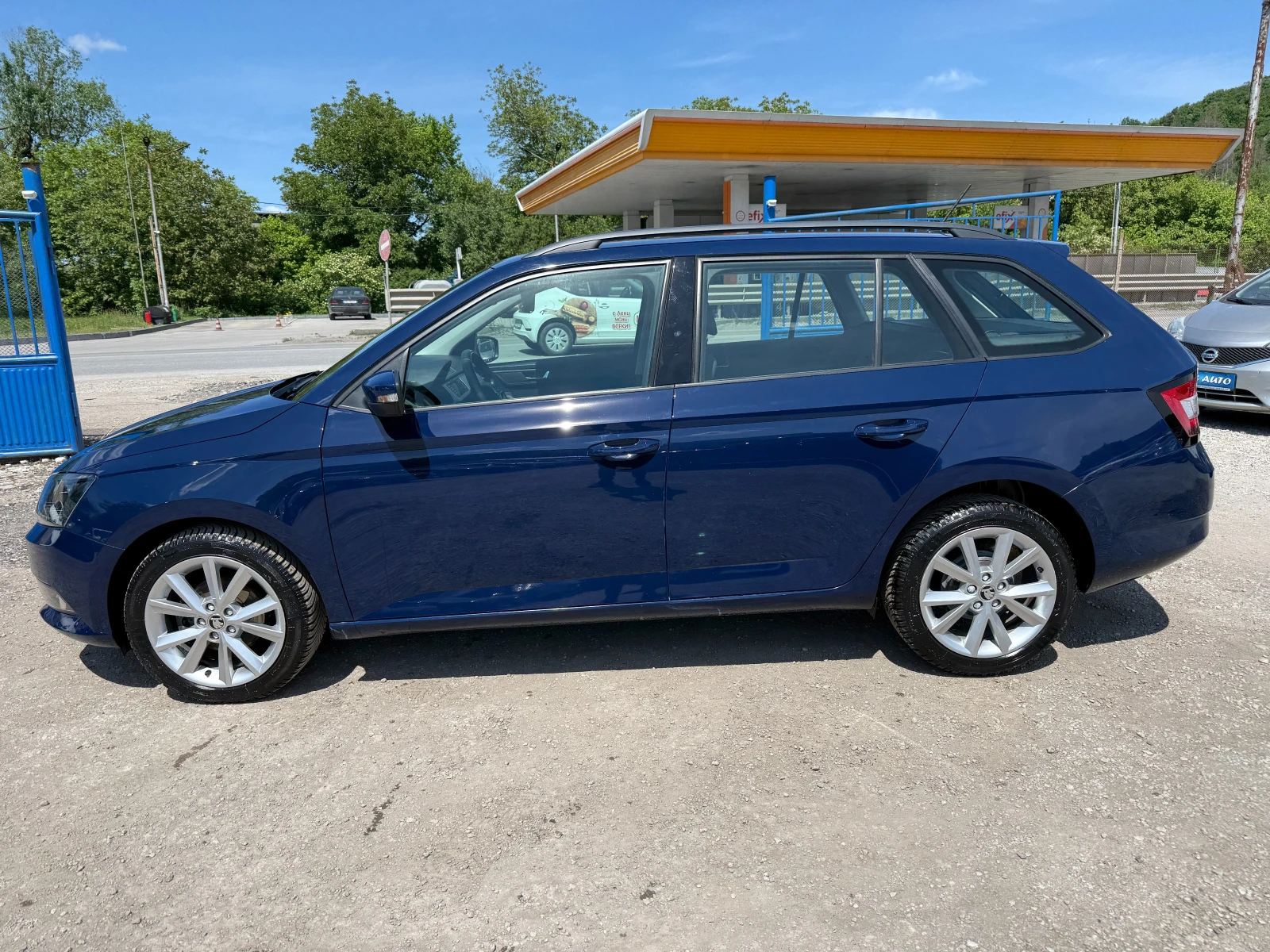 Skoda Fabia 1.4TDI-Дистроник-климатроник-парктроник-LED-TOP!!!, снимка 3 - Автомобили и джипове - 54560279