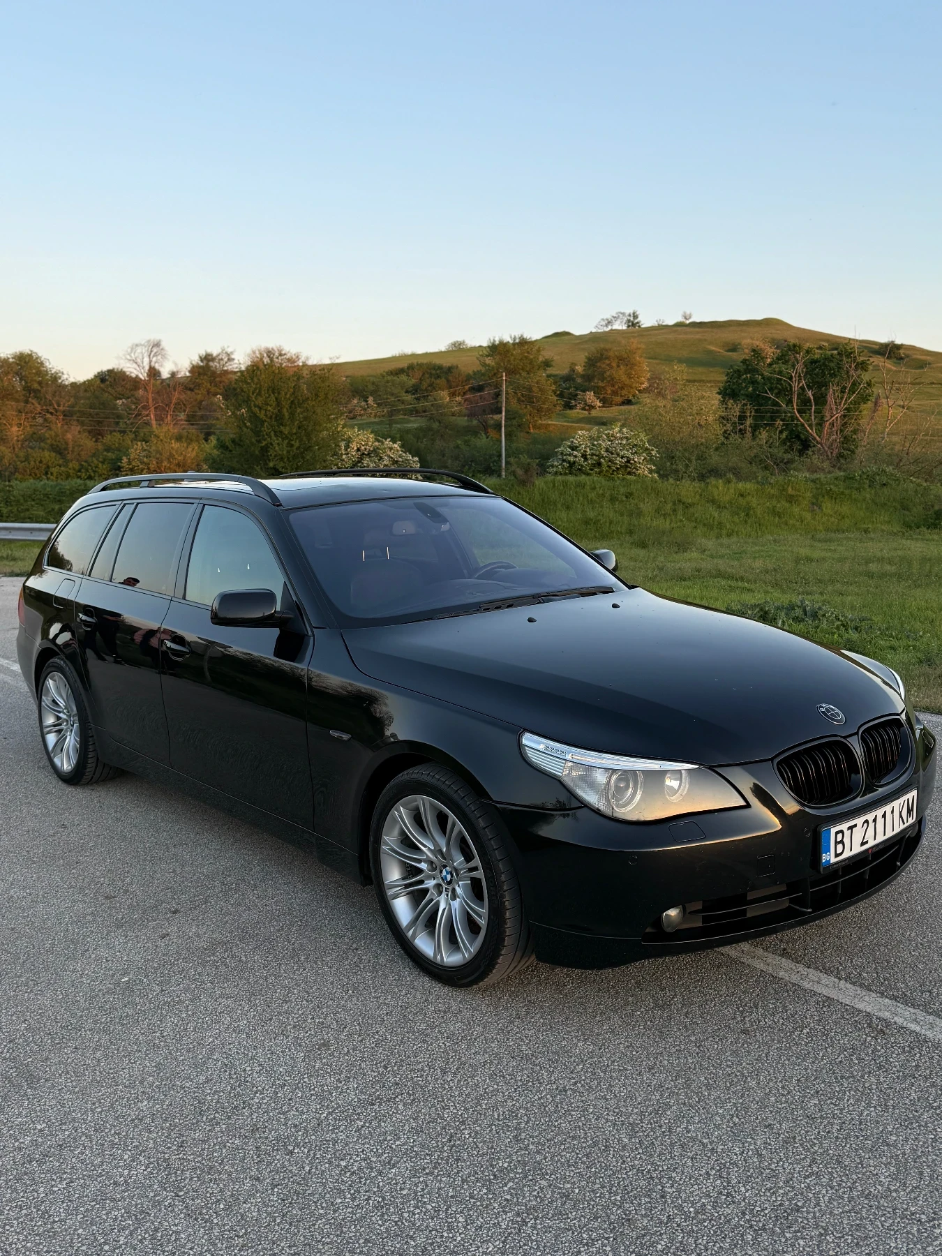 BMW 530, снимка 2 - Автомобили и джипове - 54668537