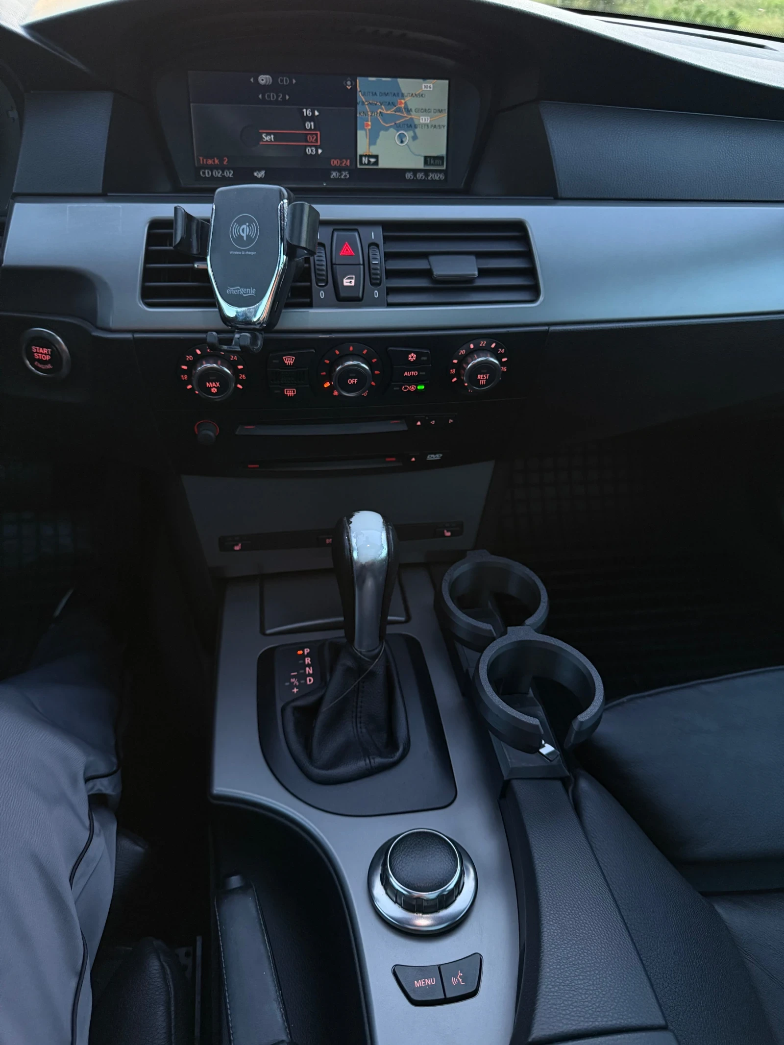 BMW 530, снимка 15 - Автомобили и джипове - 54668537