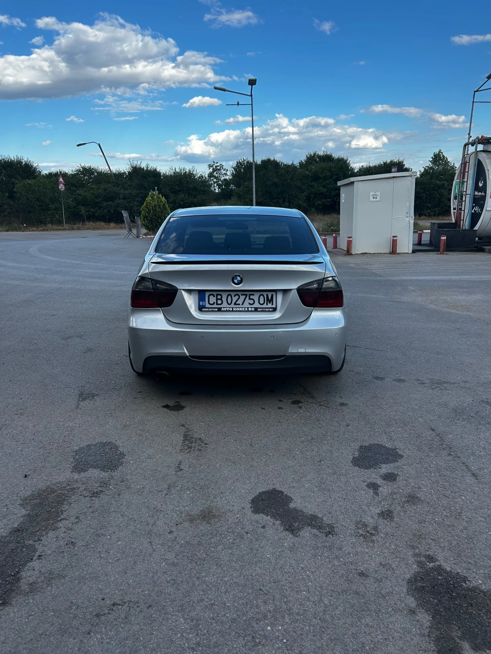 BMW 320, снимка 4 - Автомобили и джипове - 55173557