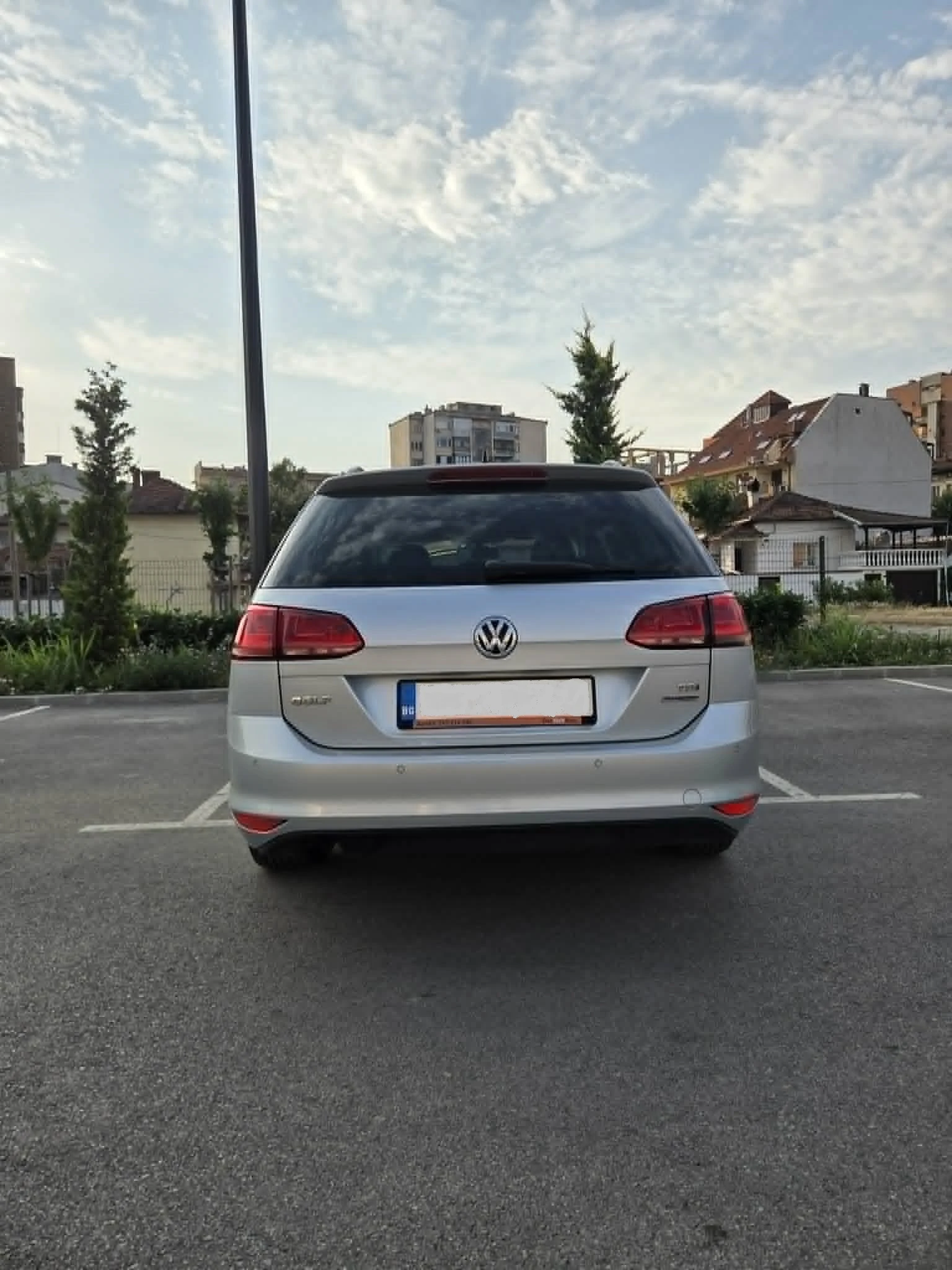 VW Golf Variant, снимка 3 - Автомобили и джипове - 55349772