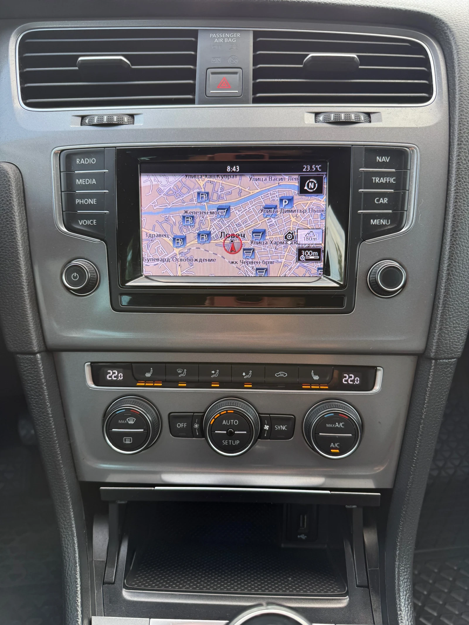 VW Golf, снимка 7 - Автомобили и джипове - 55349772