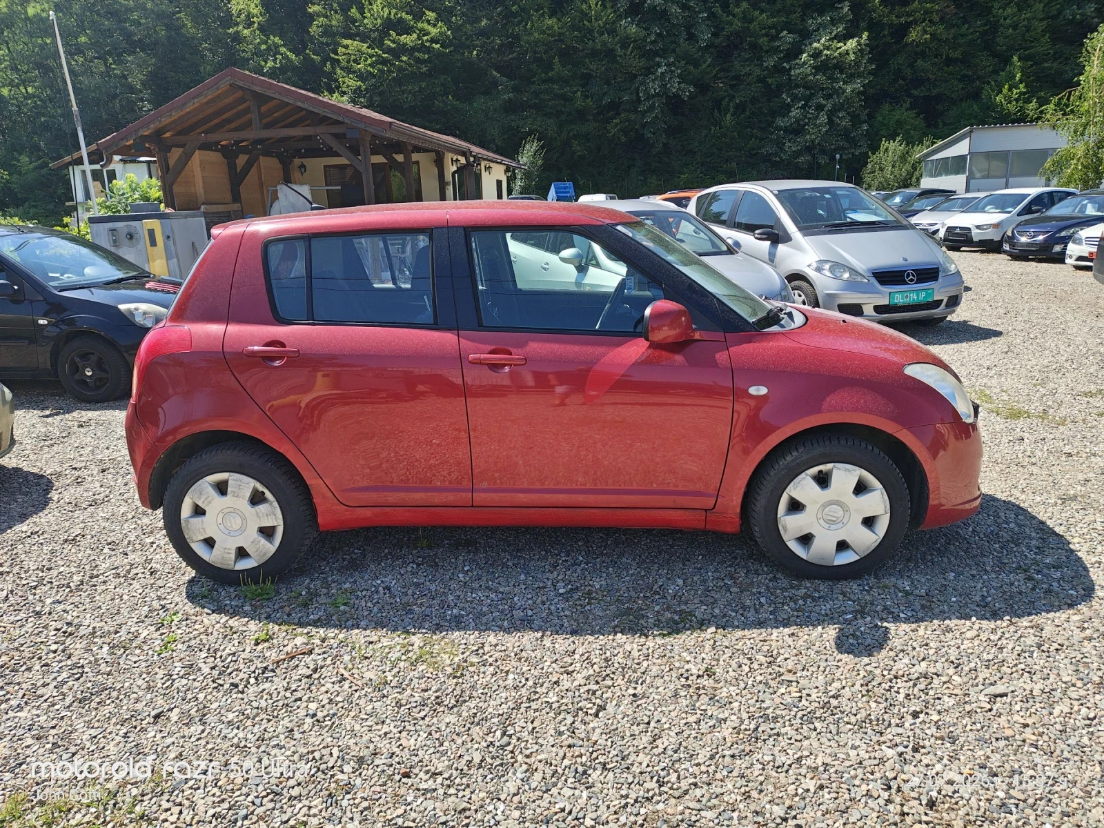 Suzuki Swift 1.3GL , 4WD, Klimatik , снимка 9 - Автомобили и джипове - 55433663