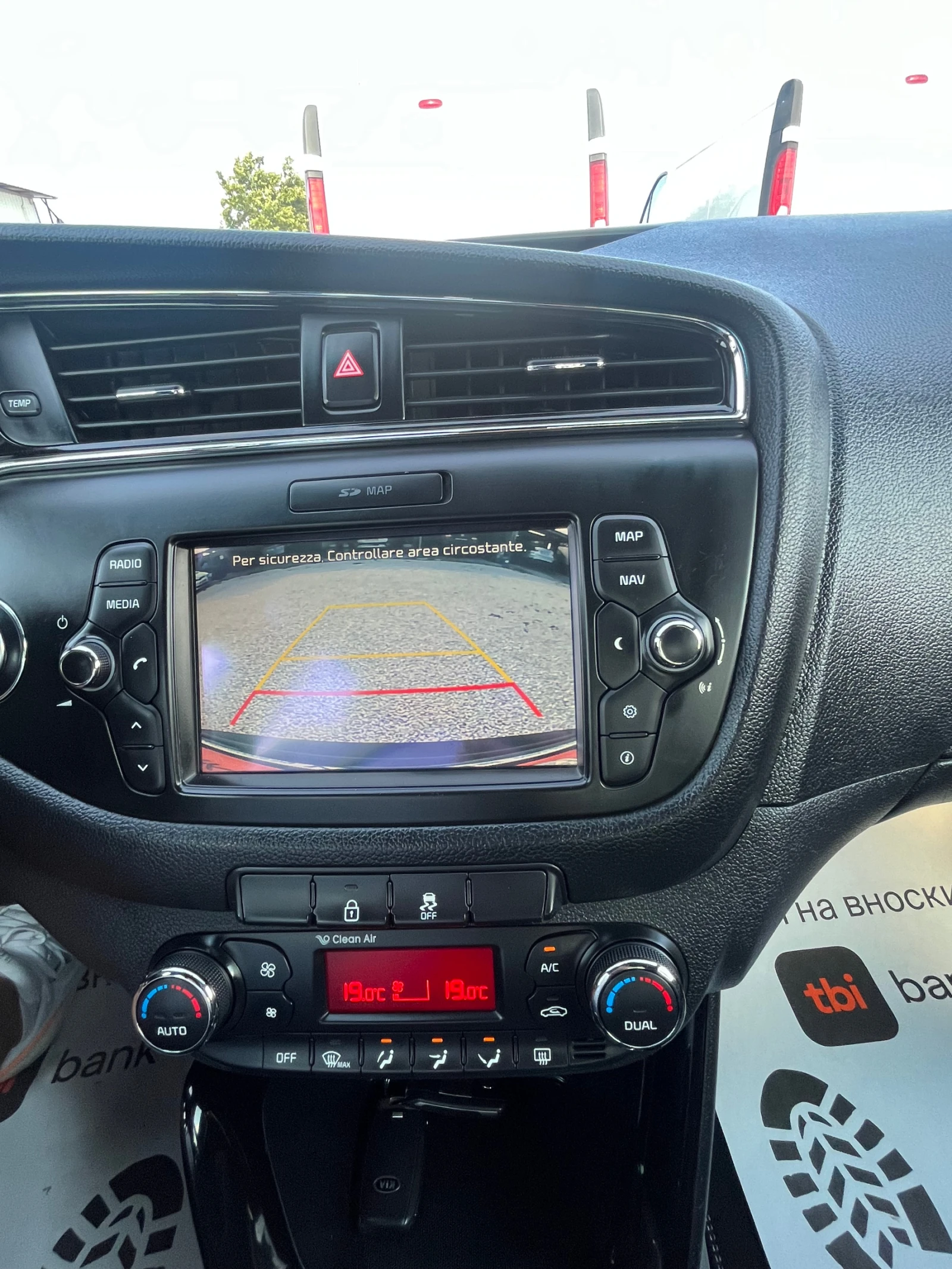 Kia Ceed 1.6CRDI, -136к.с.GT lineАВТОМАТИК, ЛИЗИНГ, снимка 11 - Автомобили и джипове - 55500809